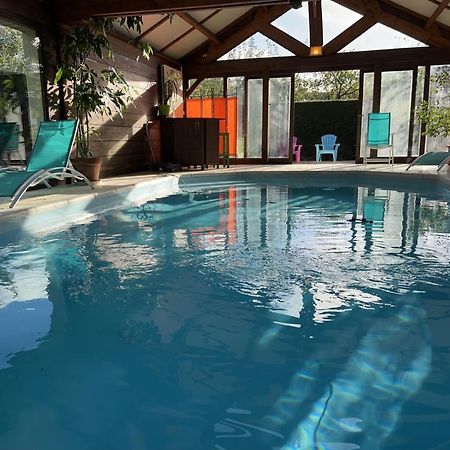 Maison Avec Piscine Et Sauna A Vire ภายนอก รูปภาพ