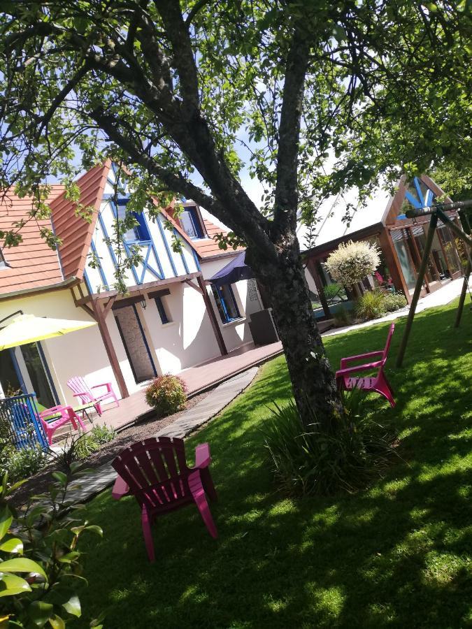 Maison Avec Piscine Et Sauna A Vire ภายนอก รูปภาพ